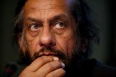 Delhi High Court allows Pachauri to visit TERI after police accused him of threating the witnesses 