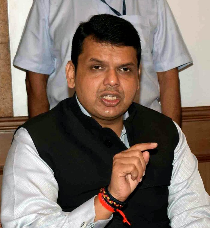 Devendra Fadnavis thanks PM Modi for providing additional Rs 2160 cr for drought relief
