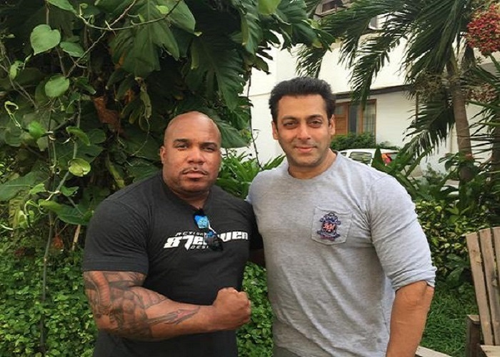 Did you know that Salman Khan will be trained by Hunger Games stunt co-ordinator for Sultan? 