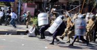 Angered mob pelt stones at cops in J&K; injure three 