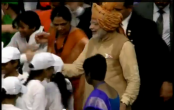 PM Modi breaks security to meet children after delivering I-Day speech 