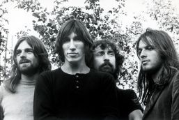 Gilmour confirms that it is all over for rock band 'Pink Floyd'  