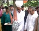 Bihar CM Nitish Kumar ties rakhi to tree on Raksha Bandhan  