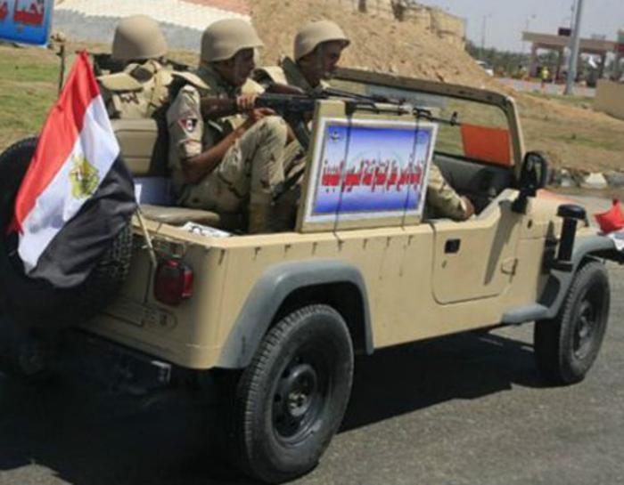 Seven dead in attack on bus carrying Egyptian Christians