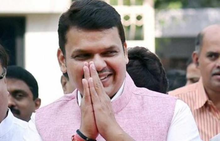 Shiv Sena ministers attend meeting called by Devendra Fadnavis