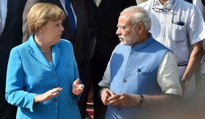 Merkel and CEOs greeted with special lunch by PM Modi to woo investors 