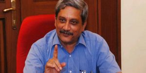 Manohar Parrikar: decision on combat roles for women in armed forces will be made soon 