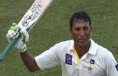 Younis Khan surpasses Javed Miandad as Pakistan's highest run-scorer in Test cricket 