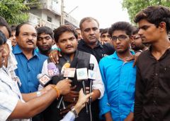 'Kill cops' remark: Hardik Patel booked for sedition in Gujarat 