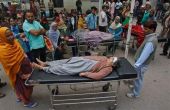 Over 300 dead in quake-hit Pakistan, Afghanistan 