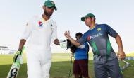 Pakistan's player Shoaib Malik severely injured after a direct hit on his head