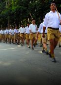 Sangh leaders warn Muslims of 'final battle' 