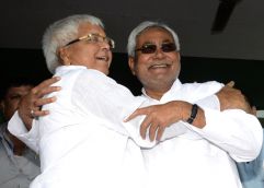 Yogendra Yadav's take on #BiharPolls: Grand Alliance headed for a win 
