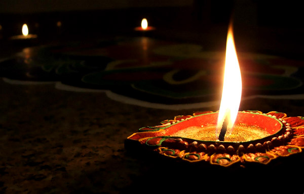 Steps to celebrate a smarter Diwali