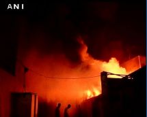 Fire engulfs tyre godown in Okhla phase I of Delhi on Diwali night 