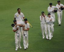 Mitchell Johnson signs off with twin strikes as Perth test ends in a draw 