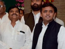 Akhilesh and Shivpal Yadav are set to mingle with the BJP's biggest adversaries in Patna tomorrow; Here's why 