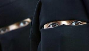 Shiv Sena demands ban on burqa in 'Ram's land', NDA ally RPI disagrees