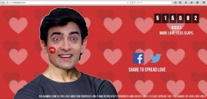 It's kisses, not slaps: Now, a website to virtually kiss Aamir Khan 