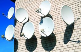 Pakistan begins crackdown on illegal Indian DTH services 