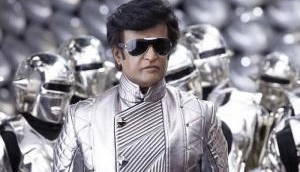 All the Rajini fans! After eight long years 'Thalaiva' holds special darbar