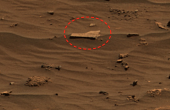 Is NASA 'covering up' alien structures on Mars? 