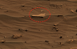 Is NASA 'covering up' alien structures on Mars? 