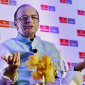 If you pay rent and earn upto Rs 5 lakh, here's what Arun Jaitley offered you 