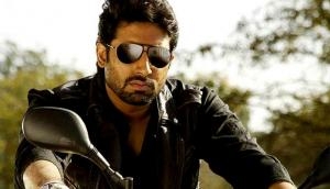 Abhishek Bachchan celebrates 17 years of 'Refugee' with a nostalgic picture