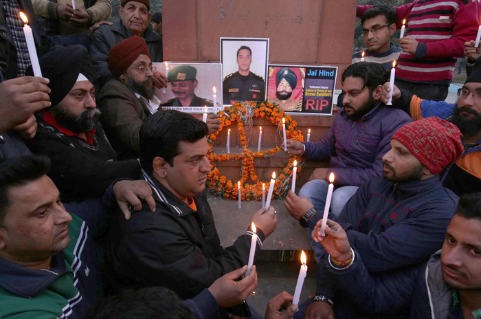 Was the Pakistan Army in the know of the Pathankot attack? 