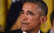 US President Barack Obama weeps while pleading for 'urgency' of gun control laws 