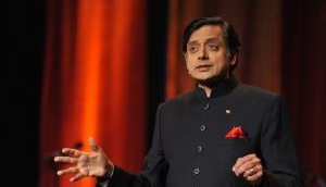 After Shashi Tharoor's English class on Twitter, Congress MP quotes Ghalib's shayaris on stage; see video
