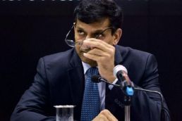 Raghuram Rajan and Reserve Bank of India to cut repo rate by 25 basis points in April: Nomura report 