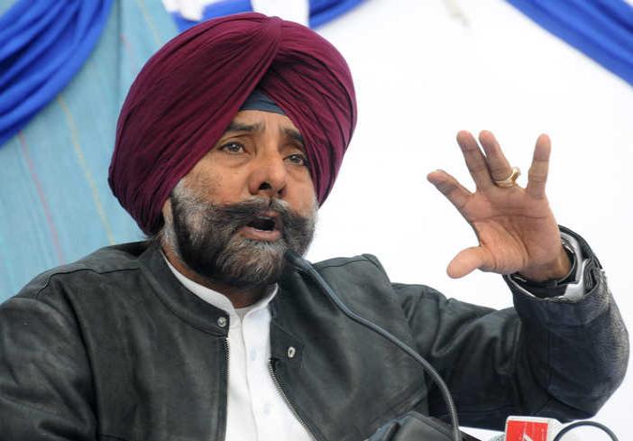 Jagmeet Brar joins SAD; Amarinder calls him 'opportunist