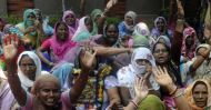 Delhi garbage wars: Striking sanitation workers confront AAP's task force 