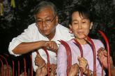 Historic vote hands Myanmar first civilian president in decades 