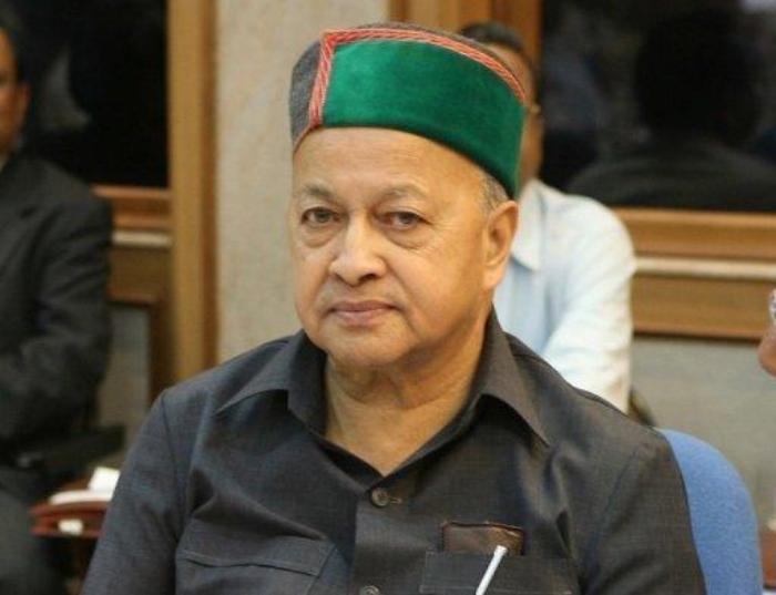 SC grants Virbhadra Singh a month to reply on CBI plea