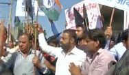 Congress, AAP protest Pakistan JIT visit outside Pathankot airbase  