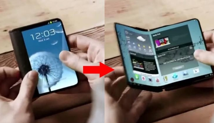 Foldable smartphone