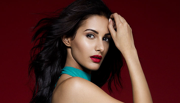 Trying to find balance between Bollywood, South: Amyra Dastur
