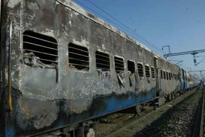 Samjhauta Express blast case: India hands over summonses to Pakistani witnesses