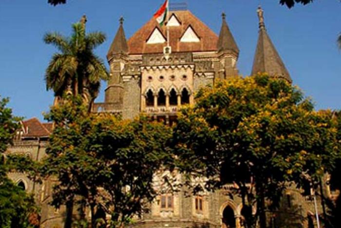 Give copies of entire State Backward Classes Commission report to petitioners: Bombay High Court directs Maharashtra govt