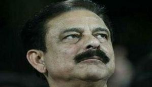 SC extends Subrata Roy's parole till 24 October, orders him to pay Rs 200 crore 