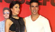 Housefull 3: Why did Jacqueline Fernandez and Akshay Kumar hi-5 each other on the sets? 