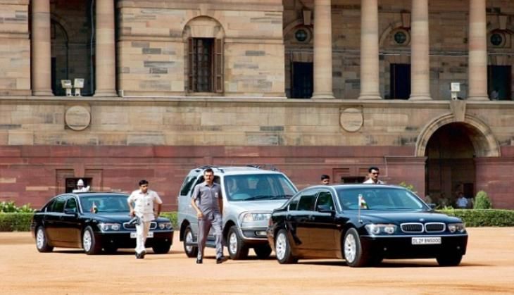 Indian Official state cars.jpg