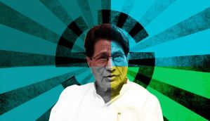 Mulayam salvages Ajit Singh's dying career, momentarily 