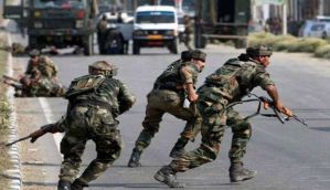 Jammu & Kashmir: Five security personnel injured in a grenade attack in Pulwama 