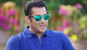 Salman Khan - Rajkumar Santoshi's next film up for a Christmas 2017 release?  