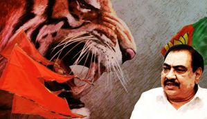 Shiv Sena marks Khadse's downfall with fireworks 