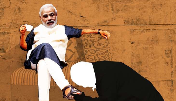 Allahabad HC Judges click selfies with PM Modi, on